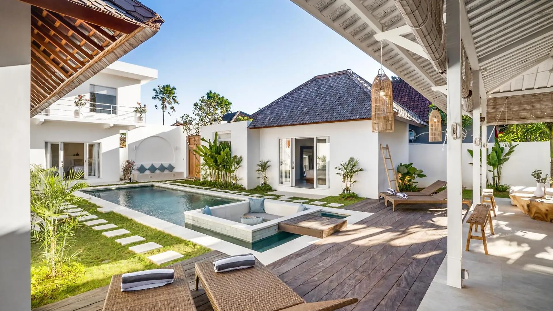 Villa Passion By Alfred In Bali Seminyak  Seminyak (Bali)